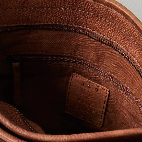 NWTS FREE PEOPLE LEATHER BAG - Picture 4 of 12